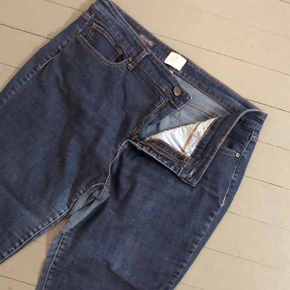 Jeans - Picture 2 of 3